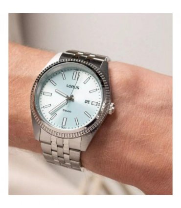 Lorus Mens Sports Date 42mm Light Blue Sunray Dial With Stainless Steel Bracelet Watch