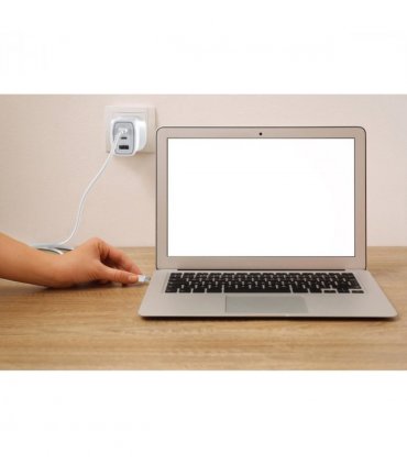 WYEFLUX 67W Dual USB Type C & USB-A Power Adapter (GaN III)