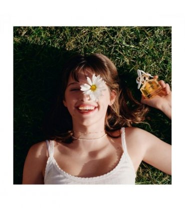 Marc Jacobs Daisy Eau De Toilette Spray 30ml