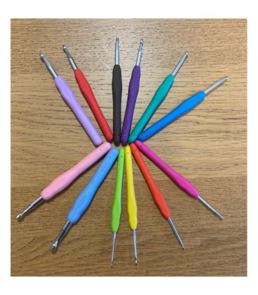 Set of 12 Ergonomic Crochet Hooks
