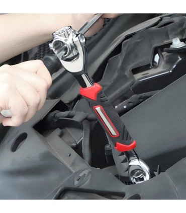 Universal Wrench