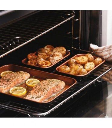 Ceratitanware Oven Trays  Set of 3 A222376