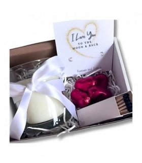 Small Love You to the Moon & Back Hamper | Candle & Chocolates