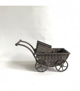31CM METAL PLANTER WITH WHEELS