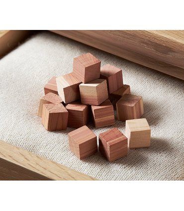 Cedarwood Cubes (50)