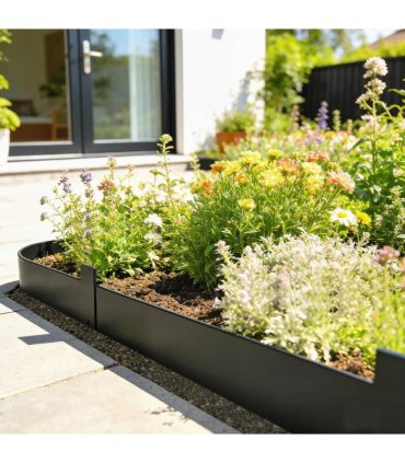 Outsunny 5pcs Garden Fence, Metal Picket Fence Panels, 102x15cm, Black