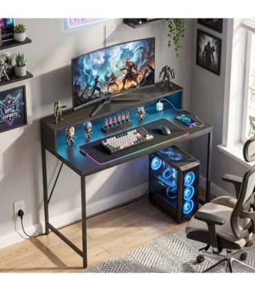 HOMCOM Gaming Desk, 100cm Computer Desk with LED Lights, Power Outlets, Monitor Stand and Remote, Black Wood-Effect