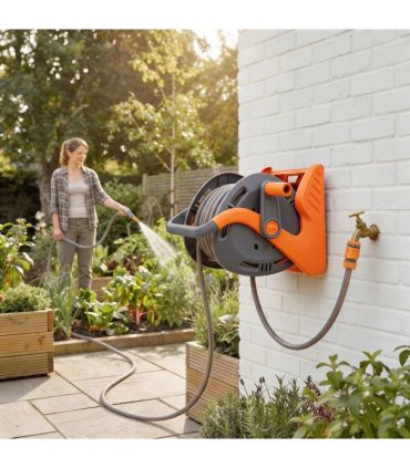 Outsunny Portable Garden Hose Reel, 20 m Wall Mounted Hose Reel with 2 Patterns Spray Nozzle and Crank Handle, Orange