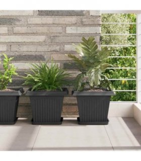 vidaXL Square Flower Tray 24 pcs Black 21 x 21 x 2 cm Plastic — Size: 21 x 21x 2 cm