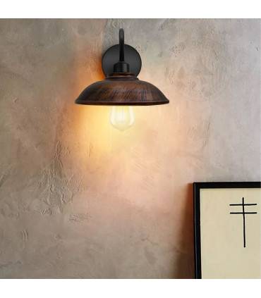Wall lamp