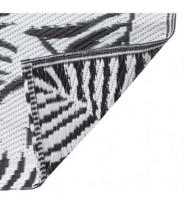 vidaXL Outdoor Carpet ARAKIL White and Black 120x180 cm PP